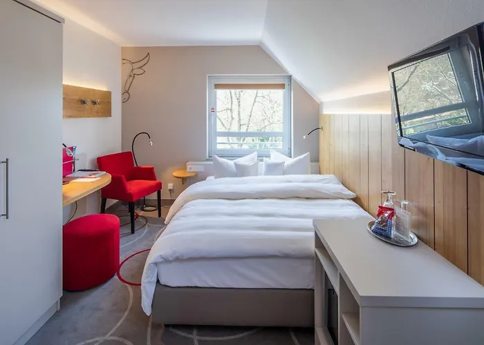 Zum Goldenen Ochsen Am Schlossgarten 3* アシャッフェンブルク