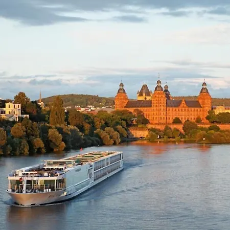 Zum Goldenen Ochsen Am Schlossgarten