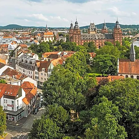 Hotel Zum Goldenen Ochsen Am Schlossgarten Aschaffenburg