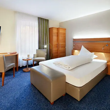 Hotel Zum Goldenen Ochsen Am Schlossgarten Aschaffenburg